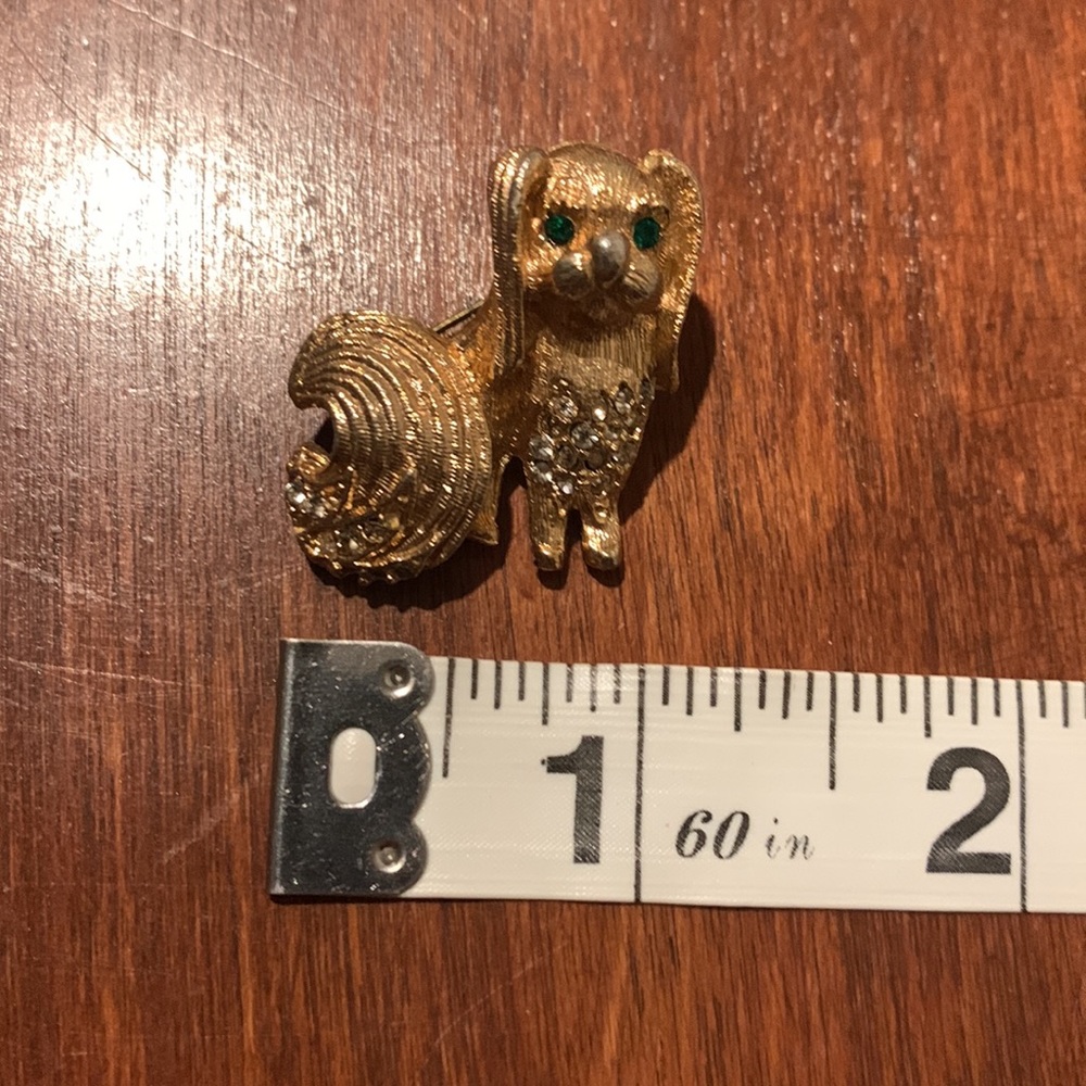 Jeweled Dog Brooch - Picture 4 of 4